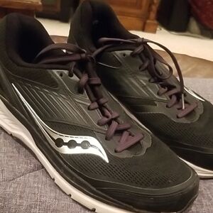 Saucony Womens Black Running Shoes Echelon 8.  sz 10